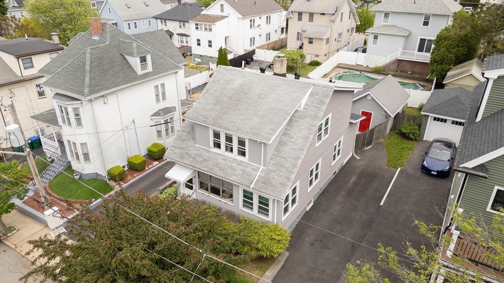 32 Burget Ave