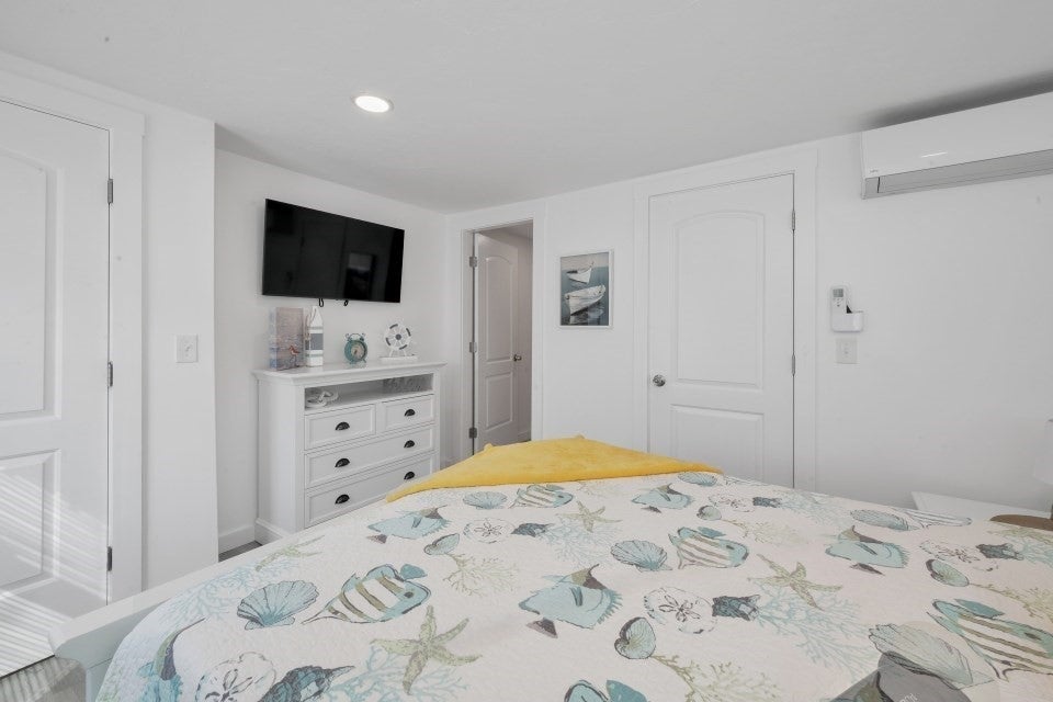 8 Green St, Wareham, MA Photo #19