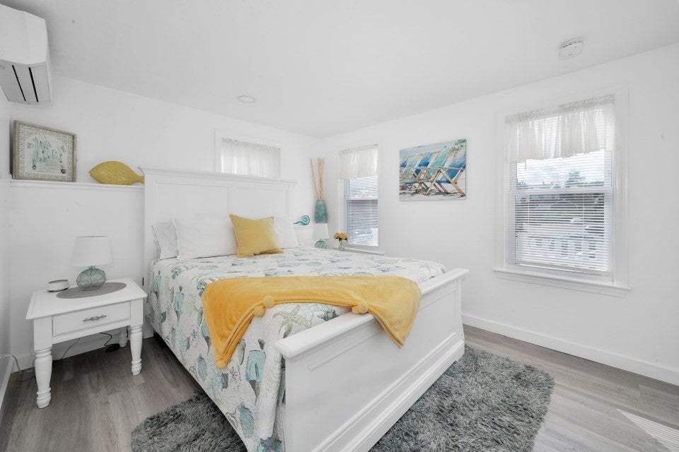 8 Green St, Wareham, MA Photo #18