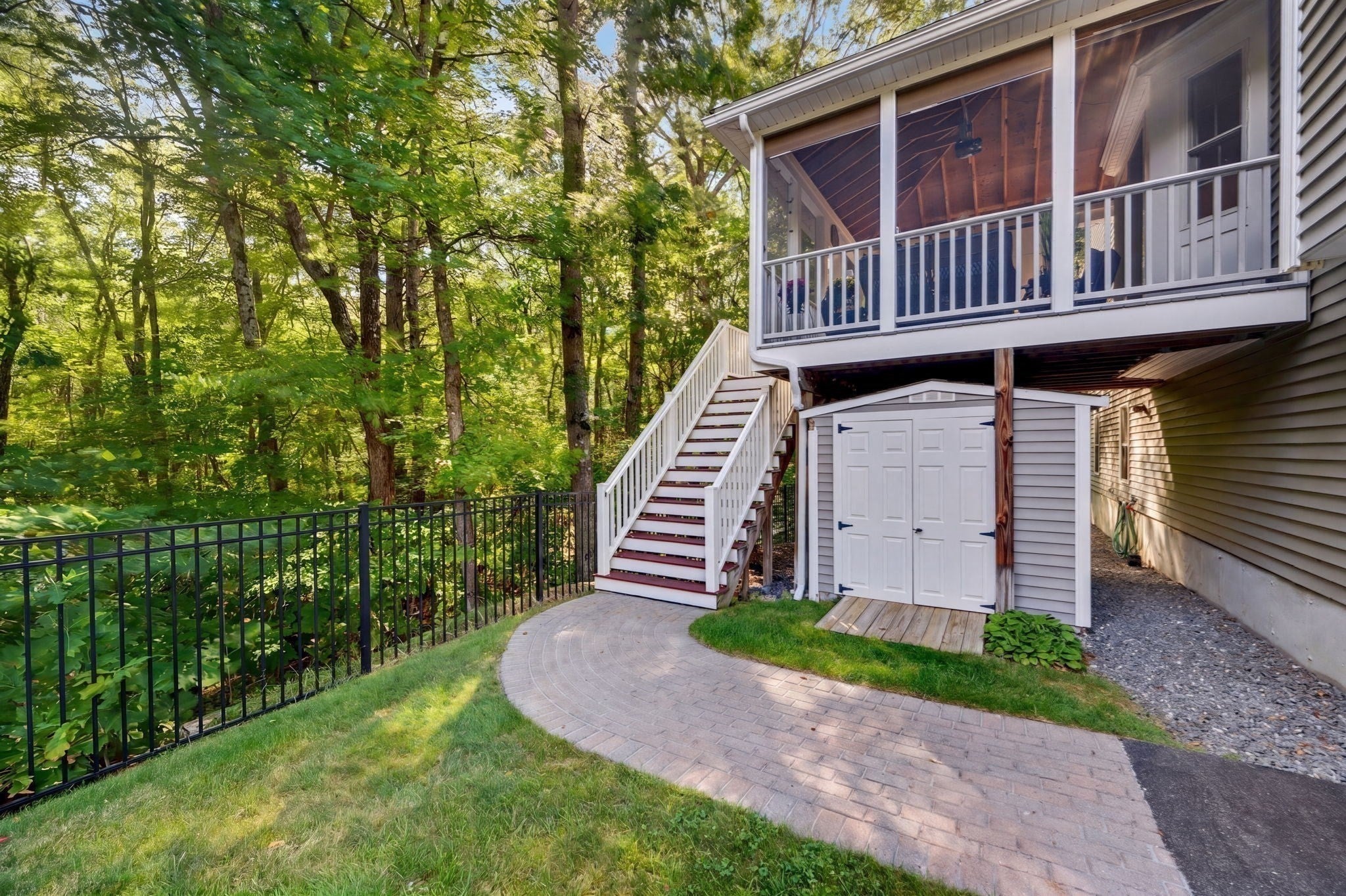 44 Ashwood Ave, Wilmington, MA Photo #32