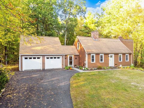 8 Country Road Lunenburg MA 01462