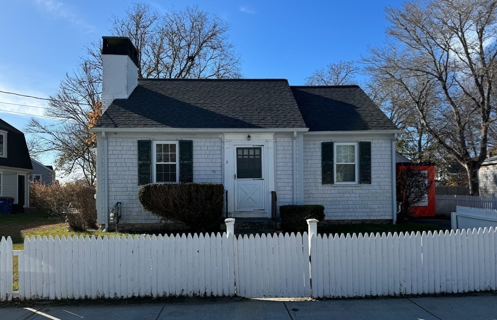 Mattapoisett, Massachusetts 02739, United States, 2 Bedrooms Bedrooms, ,1 BathroomBathrooms,Residential,Active,25448