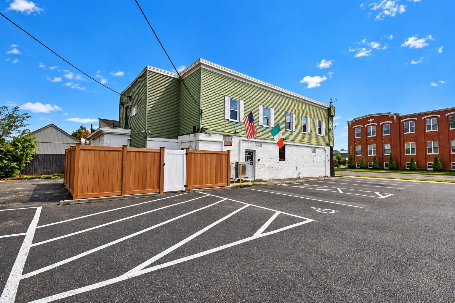664-668 Page Blvd, Springfield, MA, 664-668 Page Blvd, Springfield, MA Photo #2
