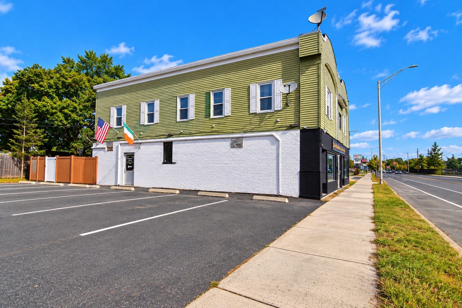 664-668 Page Blvd, Springfield, MA, 664-668 Page Blvd, Springfield, MA Photo #3