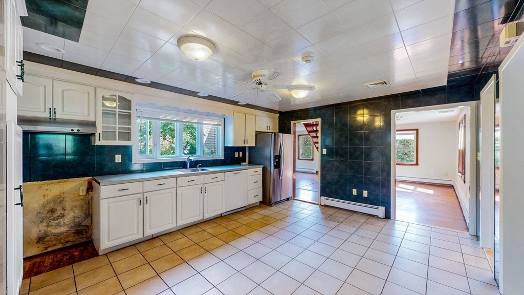 298 River St 298