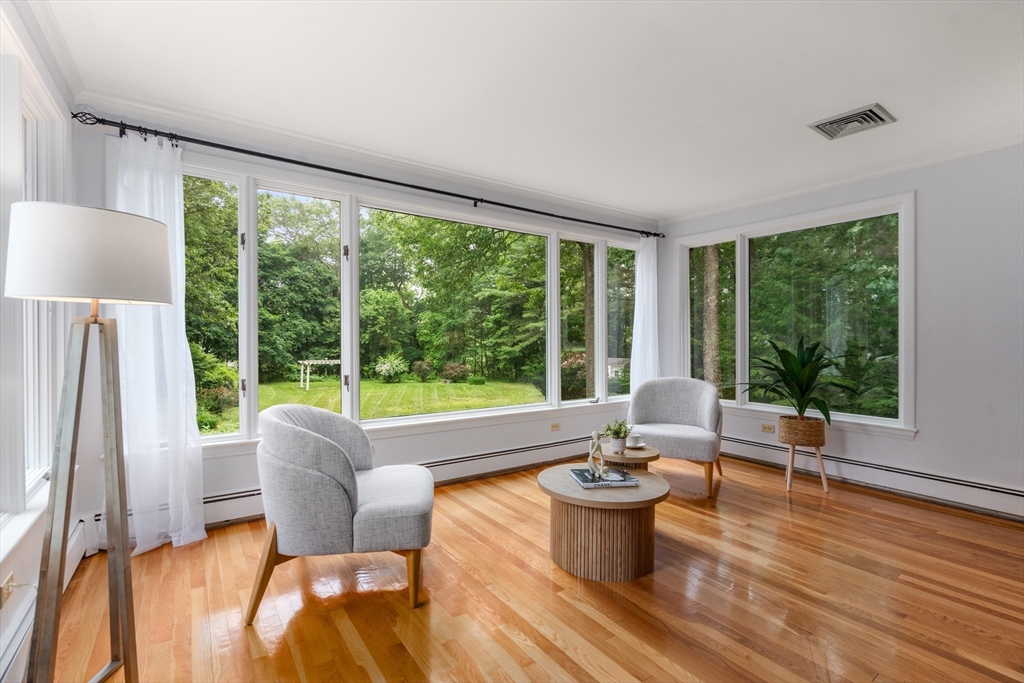 173 Locksley Road