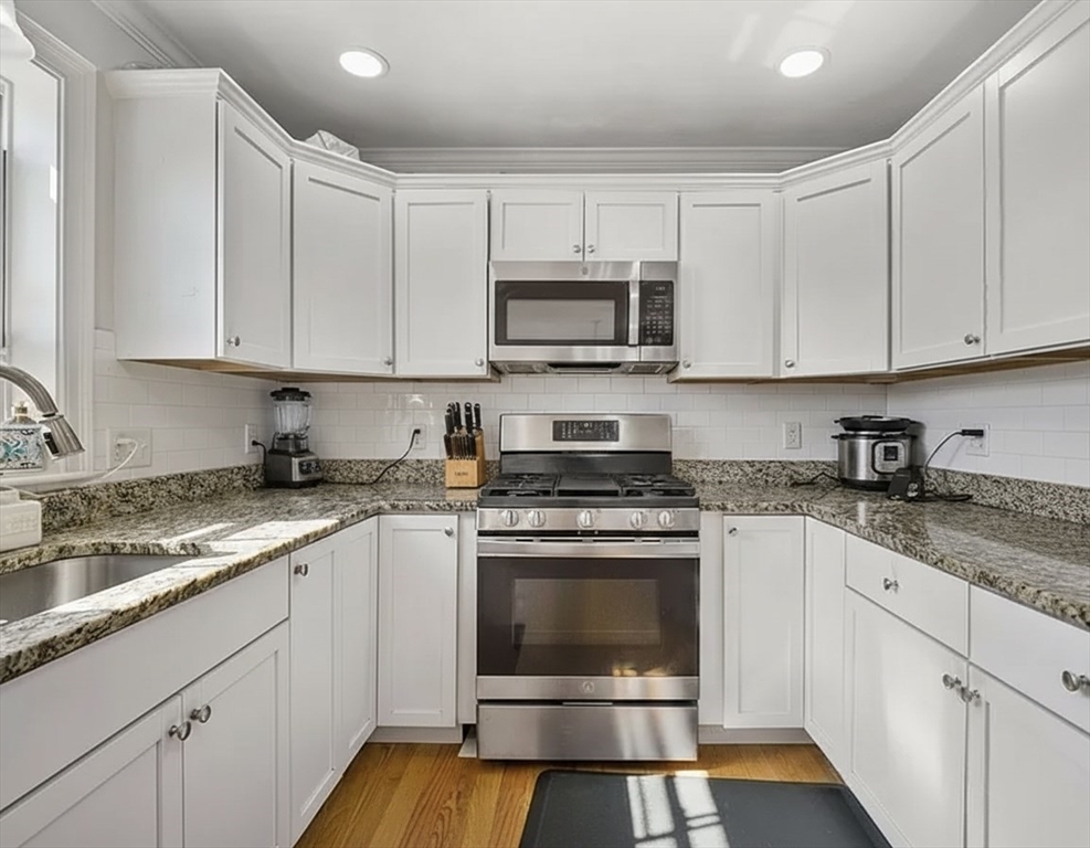 1400 Gorham Street 30