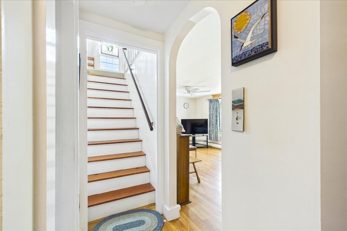 1876 Phinneys Ln, Barnstable, MA, 1876 Phinneys Ln, Barnstable, MA Photo #19