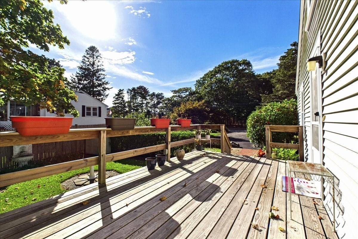 1876 Phinneys Ln, Barnstable, MA, 1876 Phinneys Ln, Barnstable, MA Photo #33