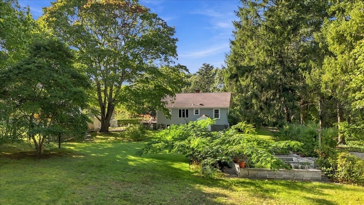 1876 Phinneys Ln, Barnstable, MA, 1876 Phinneys Ln, Barnstable, MA Photo #34