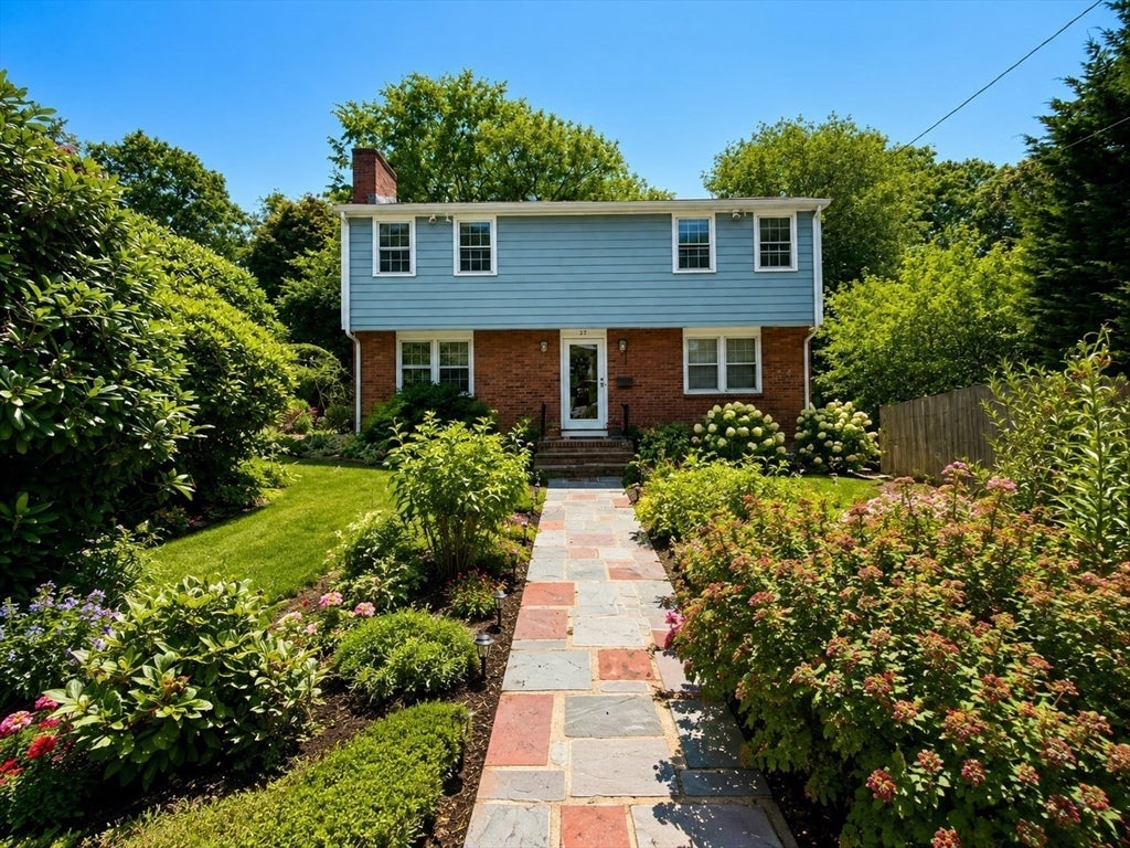 27 Maplewood Ave, Newton, MA, 27 Maplewood Ave, Newton, MA Photo #2