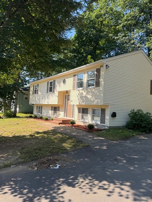 84 Catherine Street, Gardner, MA Photo #2