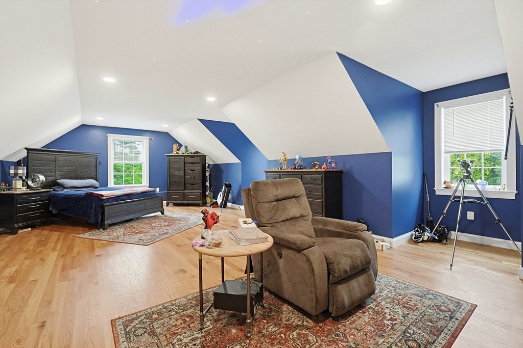 16 Poitras Ave, Tyngsborough, MA Photo #34