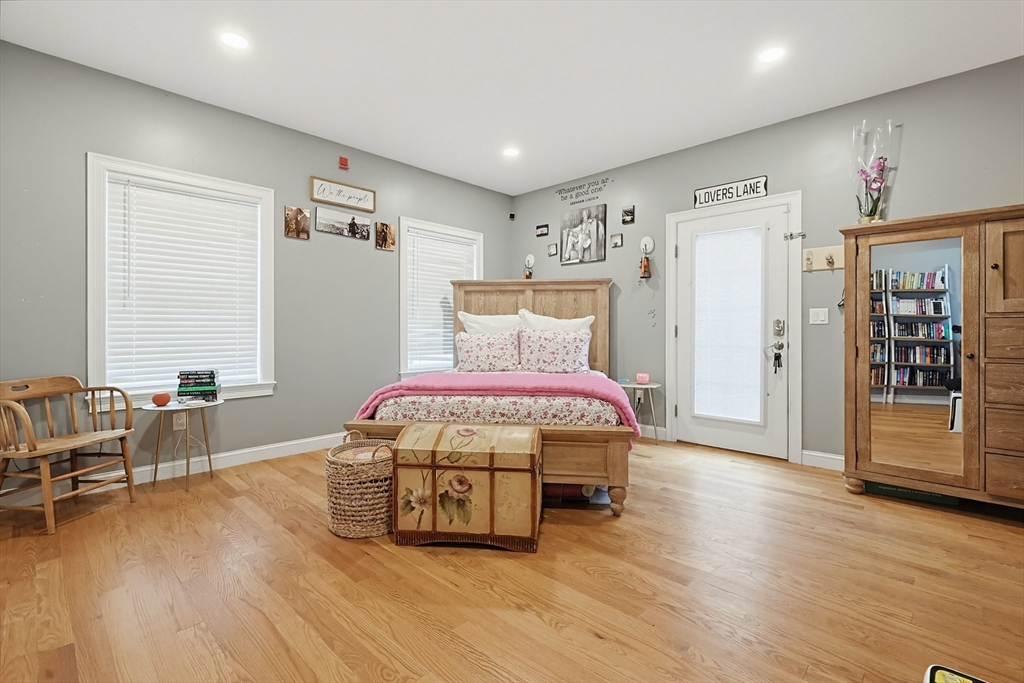 16 Poitras Ave, Tyngsborough, MA Photo #32