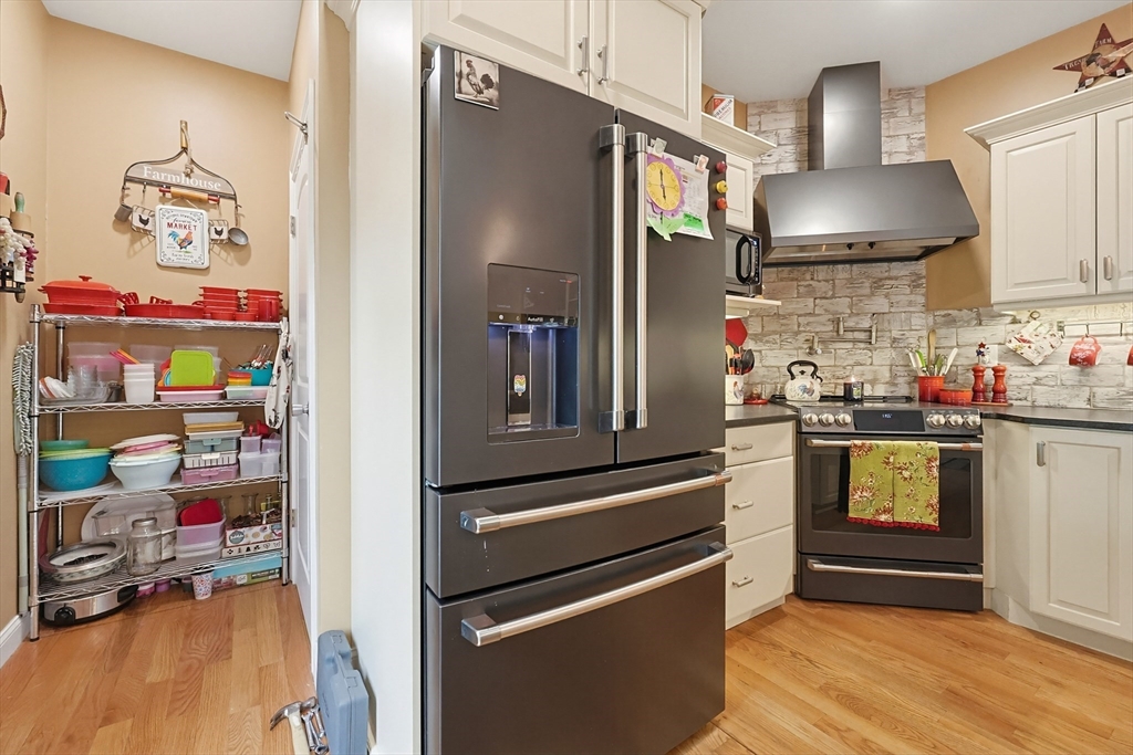 16 Poitras Ave, Tyngsborough, MA Photo #15