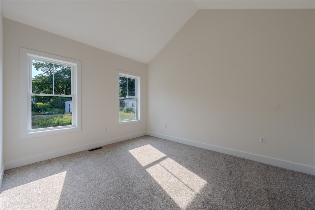 112 Genest St #16, Dracut, MA, 112 Genest St #16, Dracut, MA Photo #10