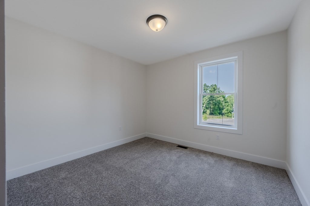 112 Genest St #16, Dracut, MA, 112 Genest St #16, Dracut, MA Photo #12