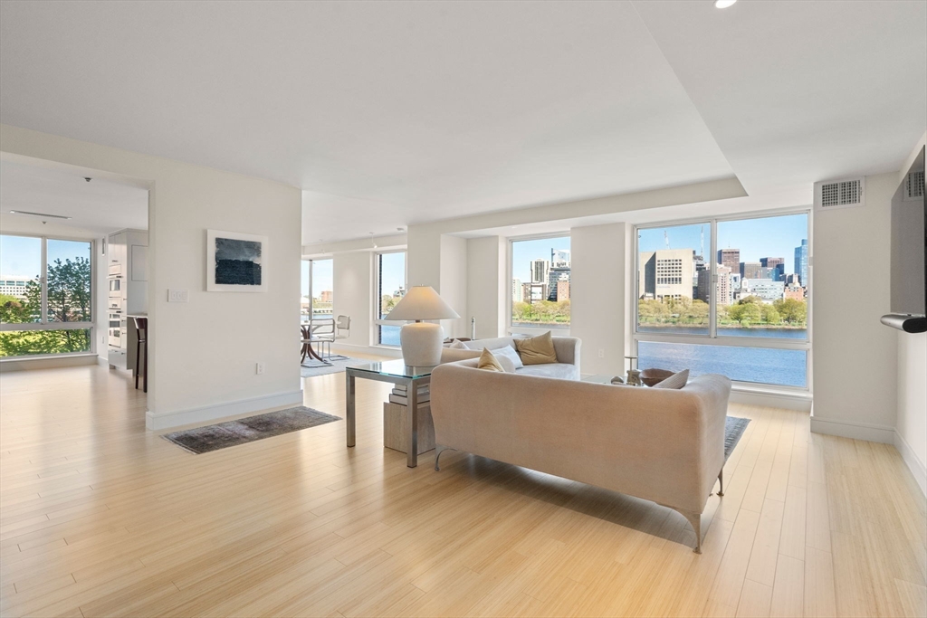 75-83 Cambridge Pkwy Unit E509