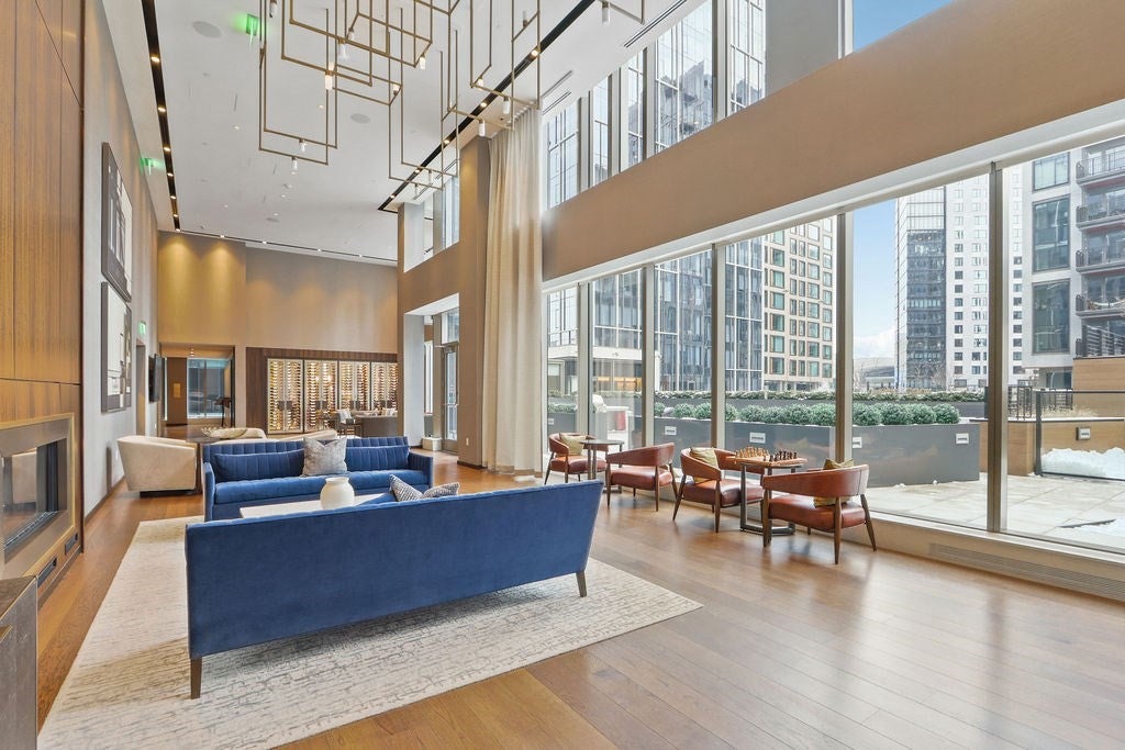 133 Seaport Blvd #PH2A, Boston, MA Photo #41
