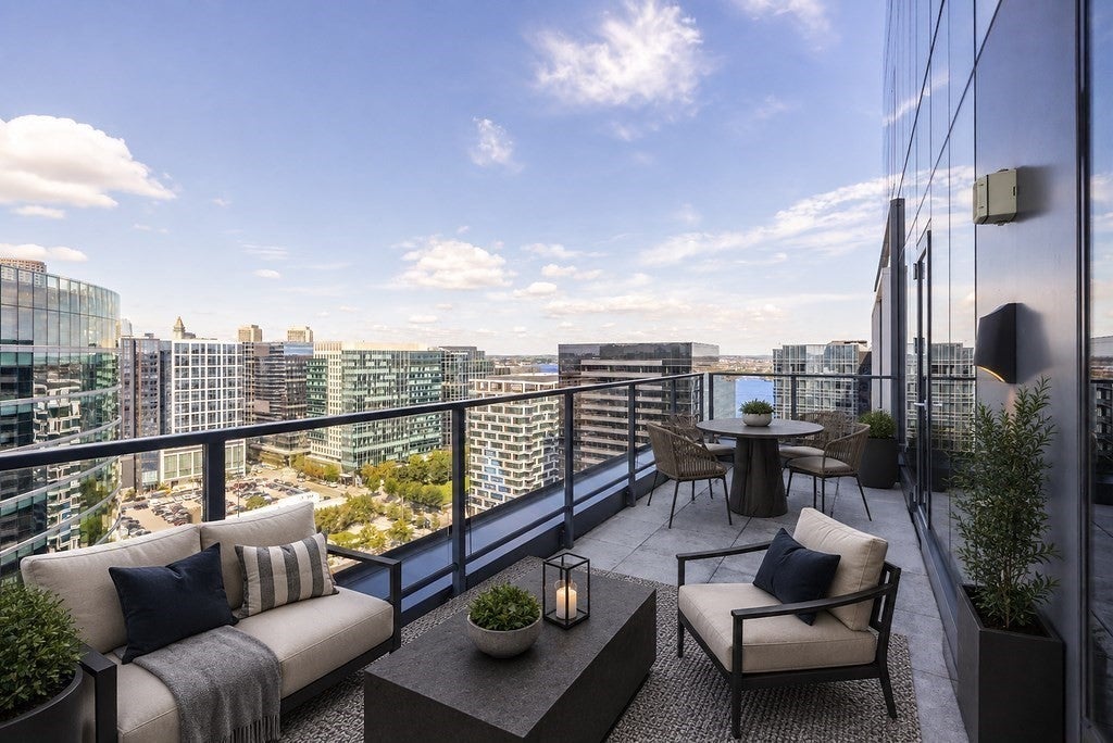 133 Seaport Blvd #PH2A, Boston, MA Photo #6