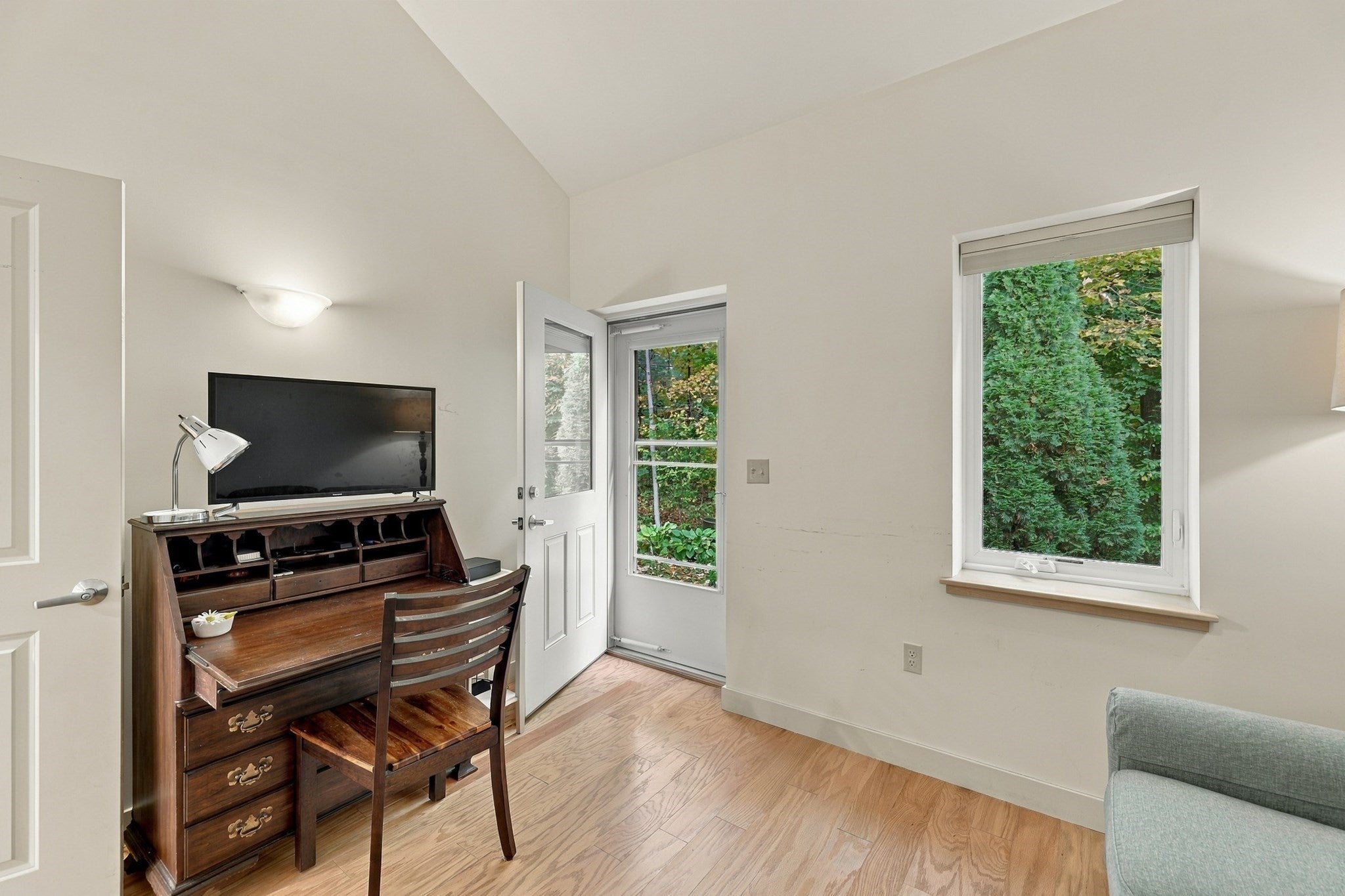 129 Hinckley St #129, Northampton, MA, 129 Hinckley St #129, Northampton, MA Photo #17