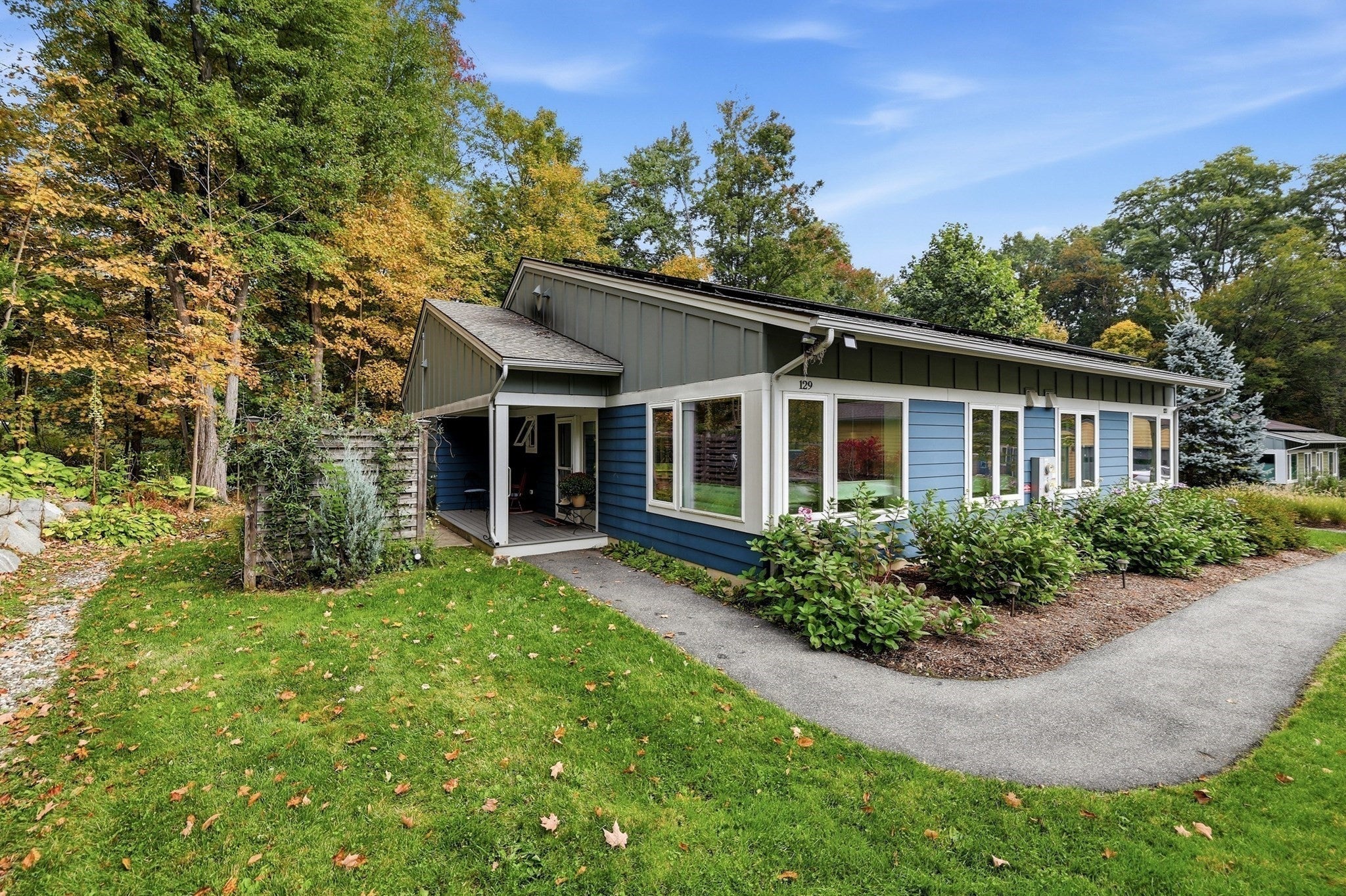 129 Hinckley St #129, Northampton, MA, 129 Hinckley St #129, Northampton, MA Photo #2