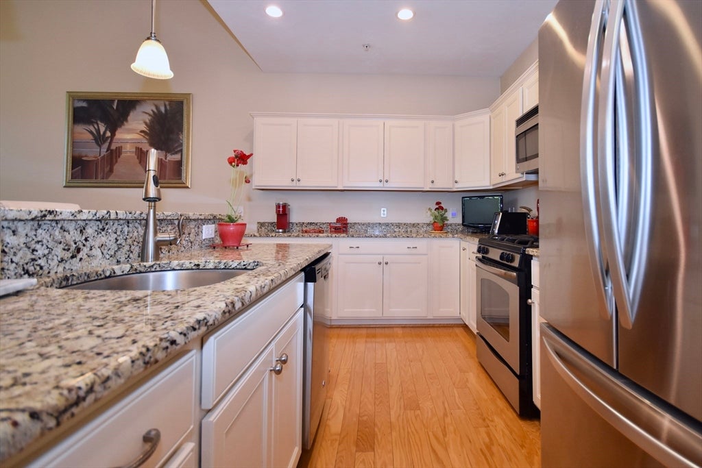 6 Chadwick Ct #6, Mashpee, MA, 6 Chadwick Ct #6, Mashpee, MA Photo #5