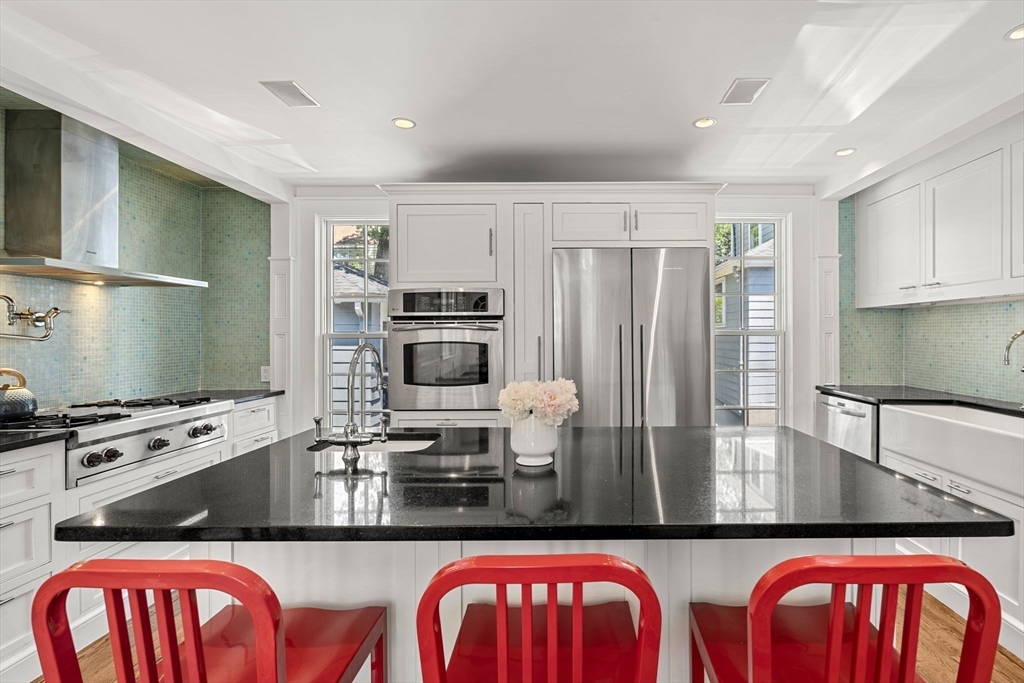 56 Allen Cir