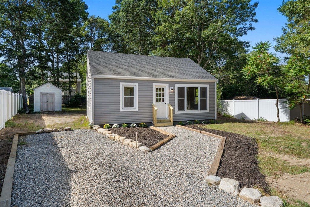 13 Suncrest Drive