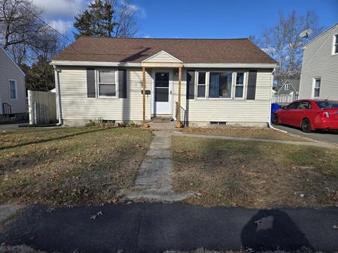 78 San Miguel St Springfield MA 01104