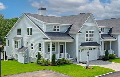 21 Clubview Dr 21 Andover MA 01810