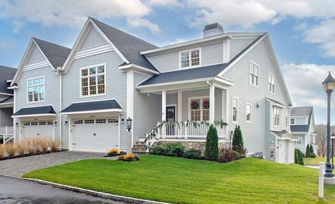 21 Clubview Dr 21 Andover MA 01810