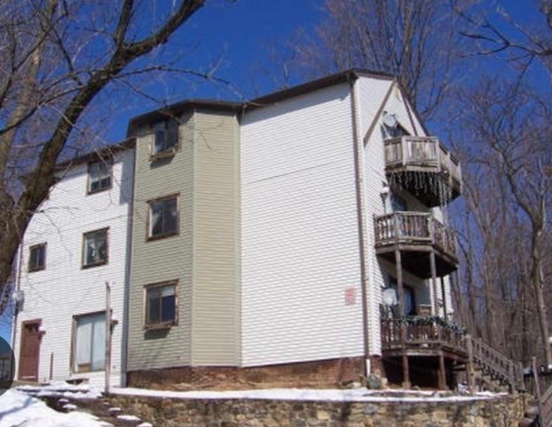 Photo of 38 Brown St, Marlborough, MA