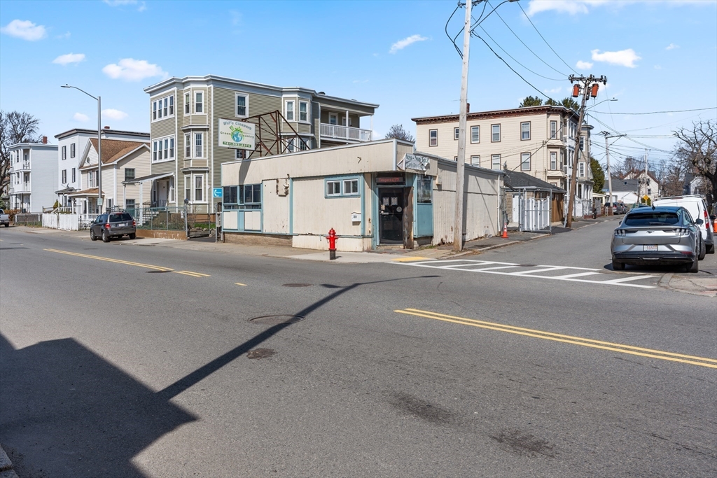 415 Summer St