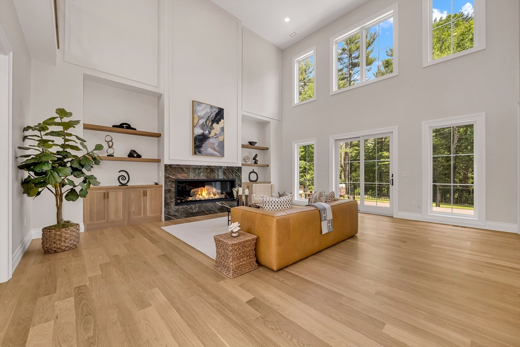 7 Cider Hill Way