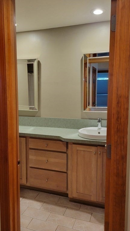 8 Damon ST, Wayland, MA Photo #26
