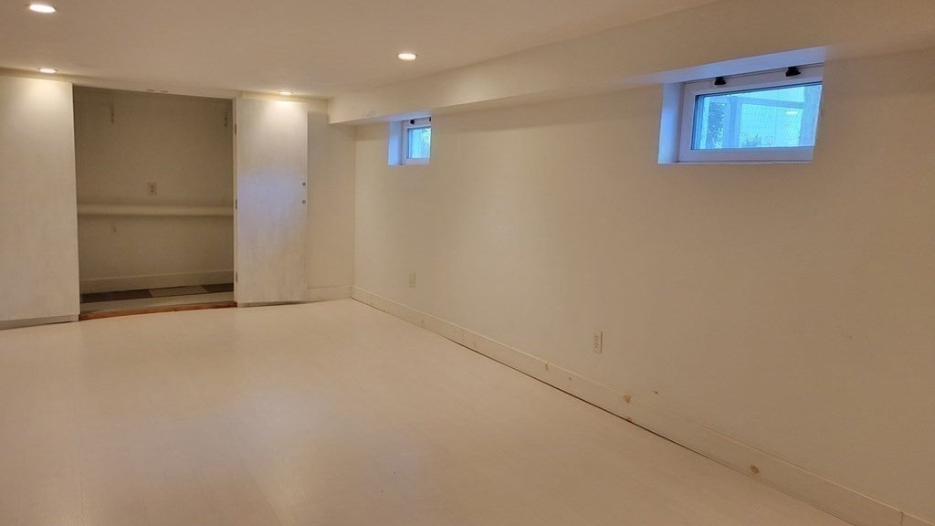 8 Damon ST, Wayland, MA Photo #25