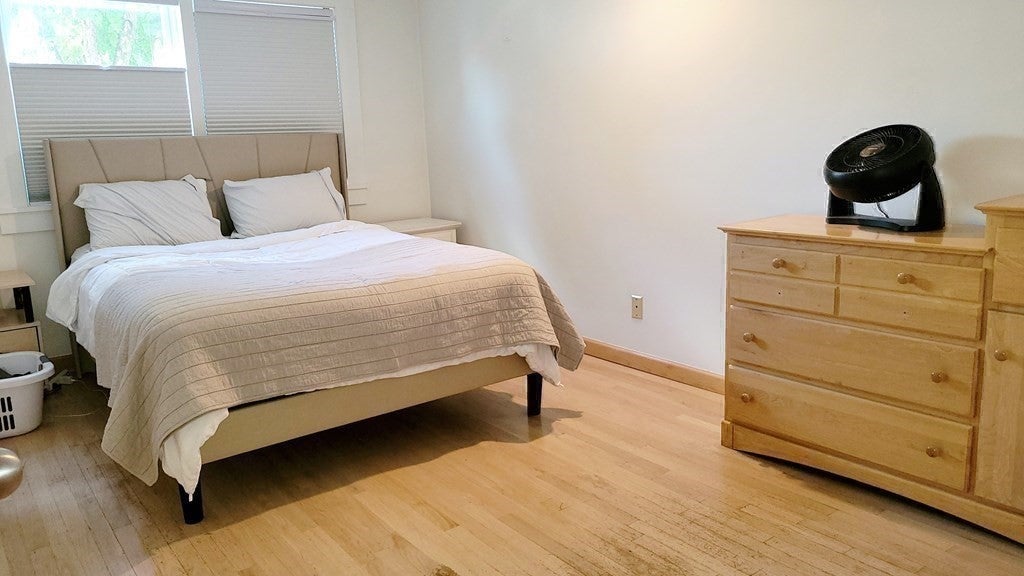 8 Damon ST, Wayland, MA Photo #33