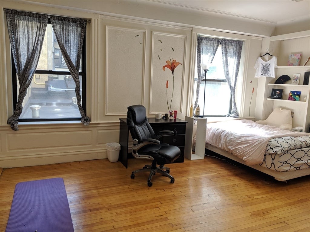 464 Commonwealth Ave R21