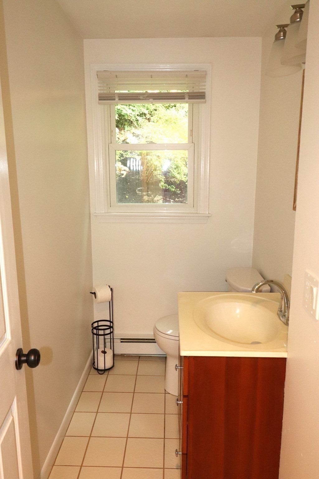 146 Walnut St, Shrewsbury, MA Photo #21