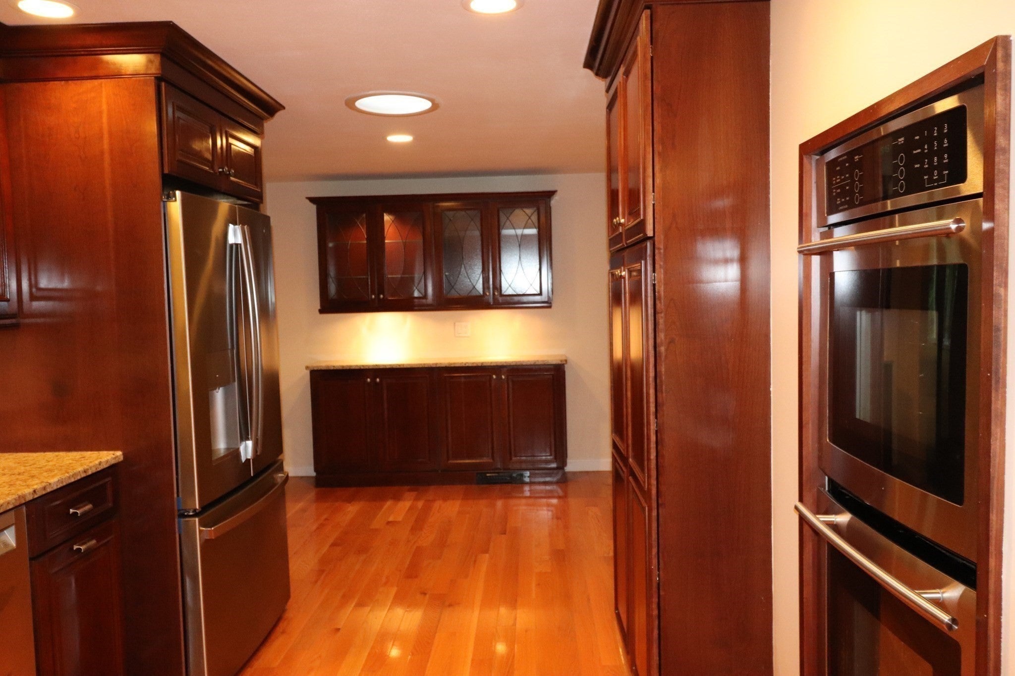 146 Walnut St, Shrewsbury, MA Photo #7
