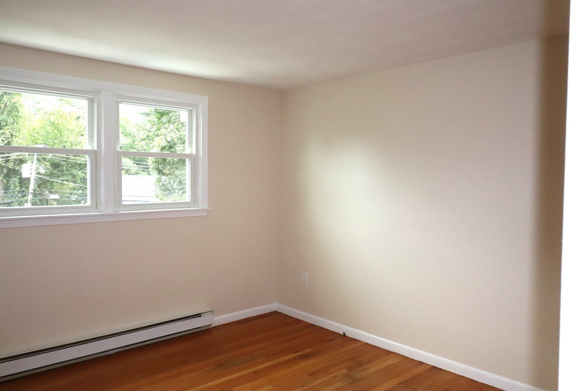 146 Walnut St, Shrewsbury, MA Photo #17