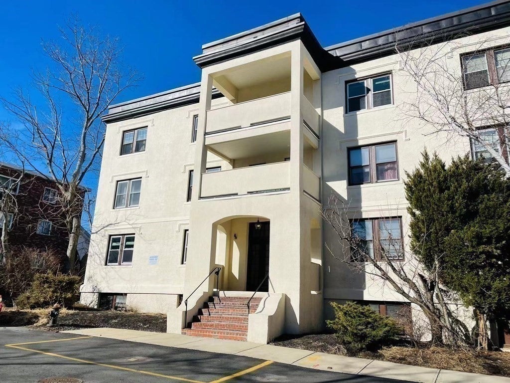 17 Radcliffe Road #6, Boston, MA Photo #9