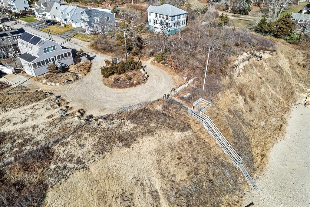 12R Brush Hill Rd