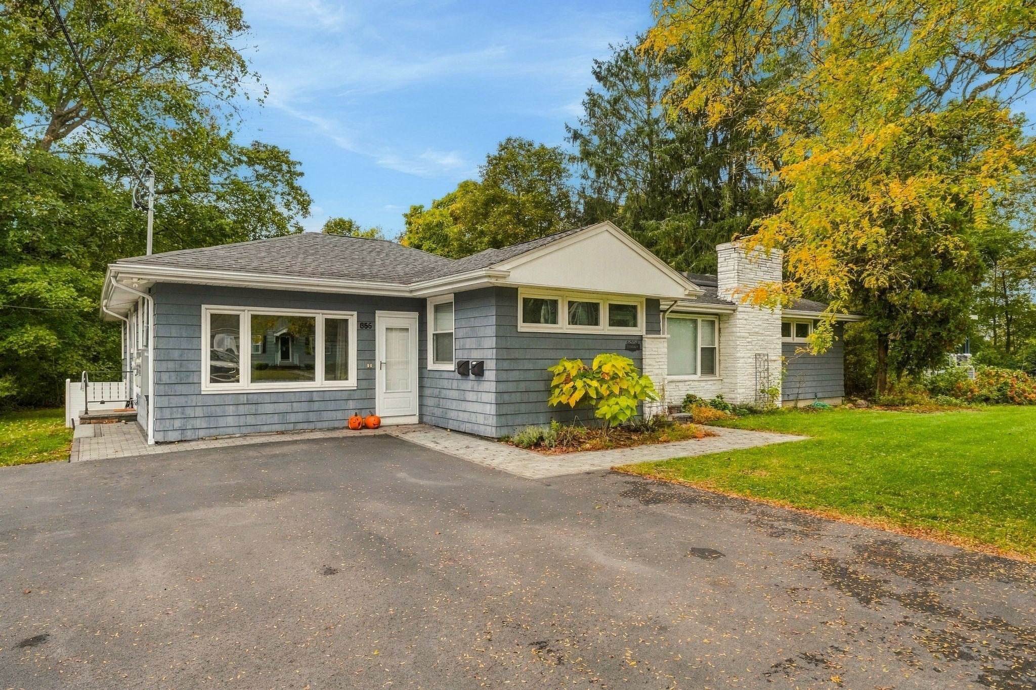 655 Gardners Neck Rd