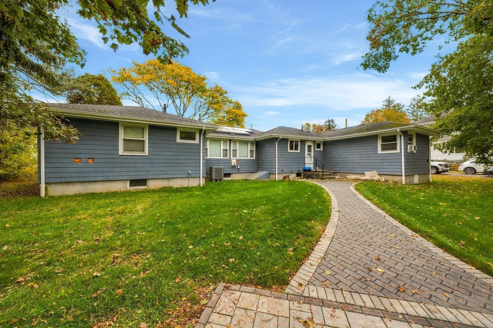 655 Gardners Neck Rd, Swansea, MA, 655 Gardners Neck Rd, Swansea, MA Photo #39