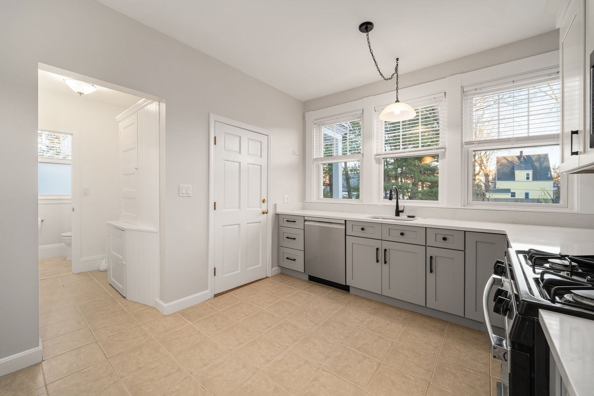 220 Lowell Ave #1, Newton, MA, 220 Lowell Ave #1, Newton, MA Photo #7