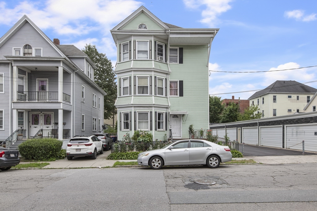 210 Whitman St