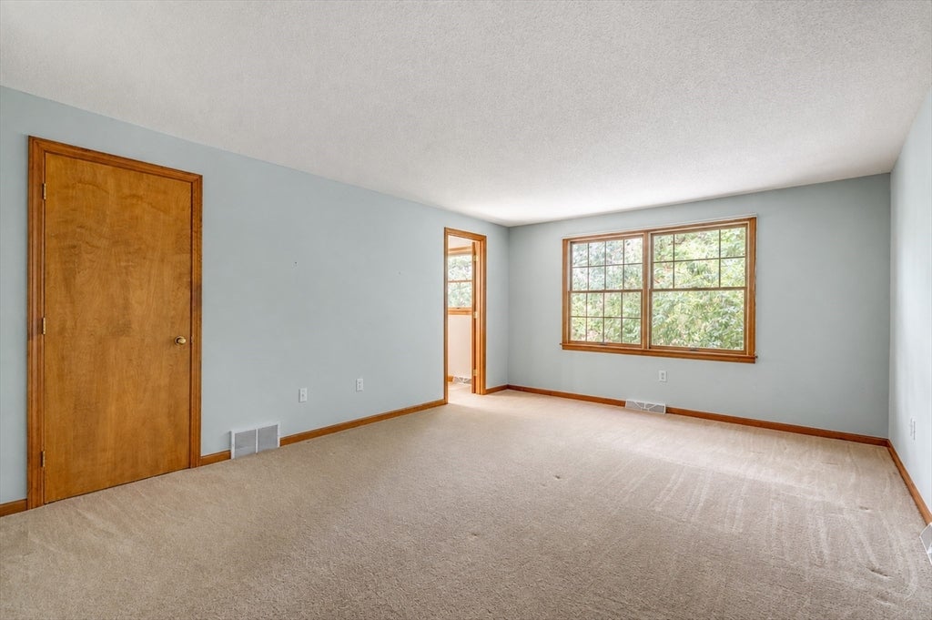 120 Green Tree Lane, Somers, CT Photo #18