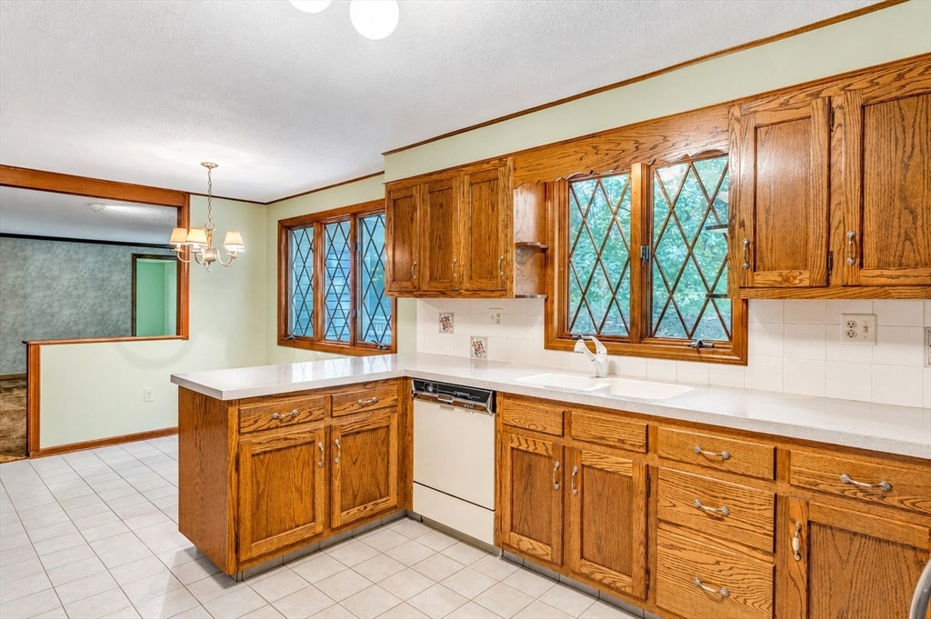 120 Green Tree Lane, Somers, CT Photo #11